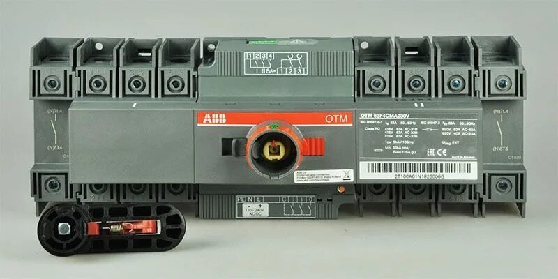 Abb SGC Реверсивный рубильник OTM2000E3CM230C 3-полюсный с моторным приводом в Москве