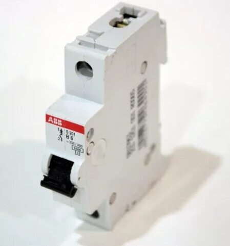 ABB S200 2CDS254001R0804 Автоматический выключатель четырехполюсный 80А (6 кА, C) в Москве